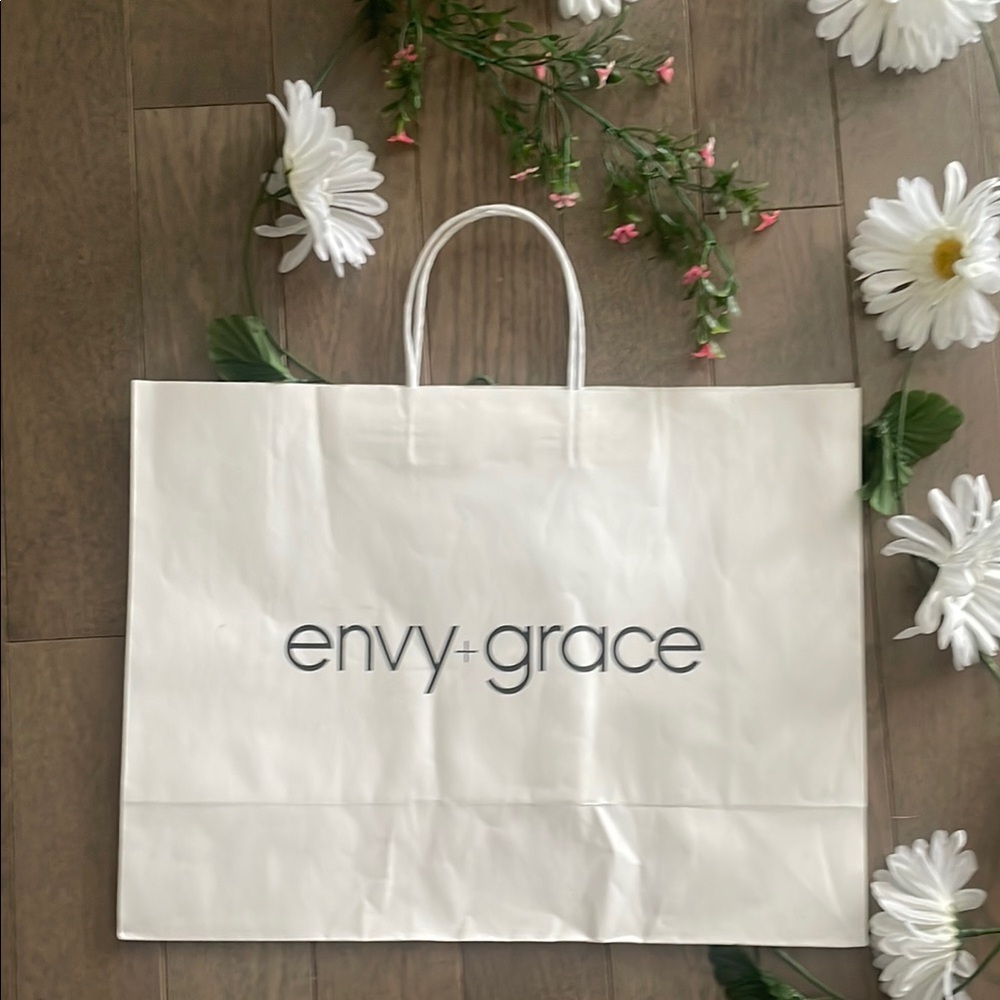 White Paper Gift Bag